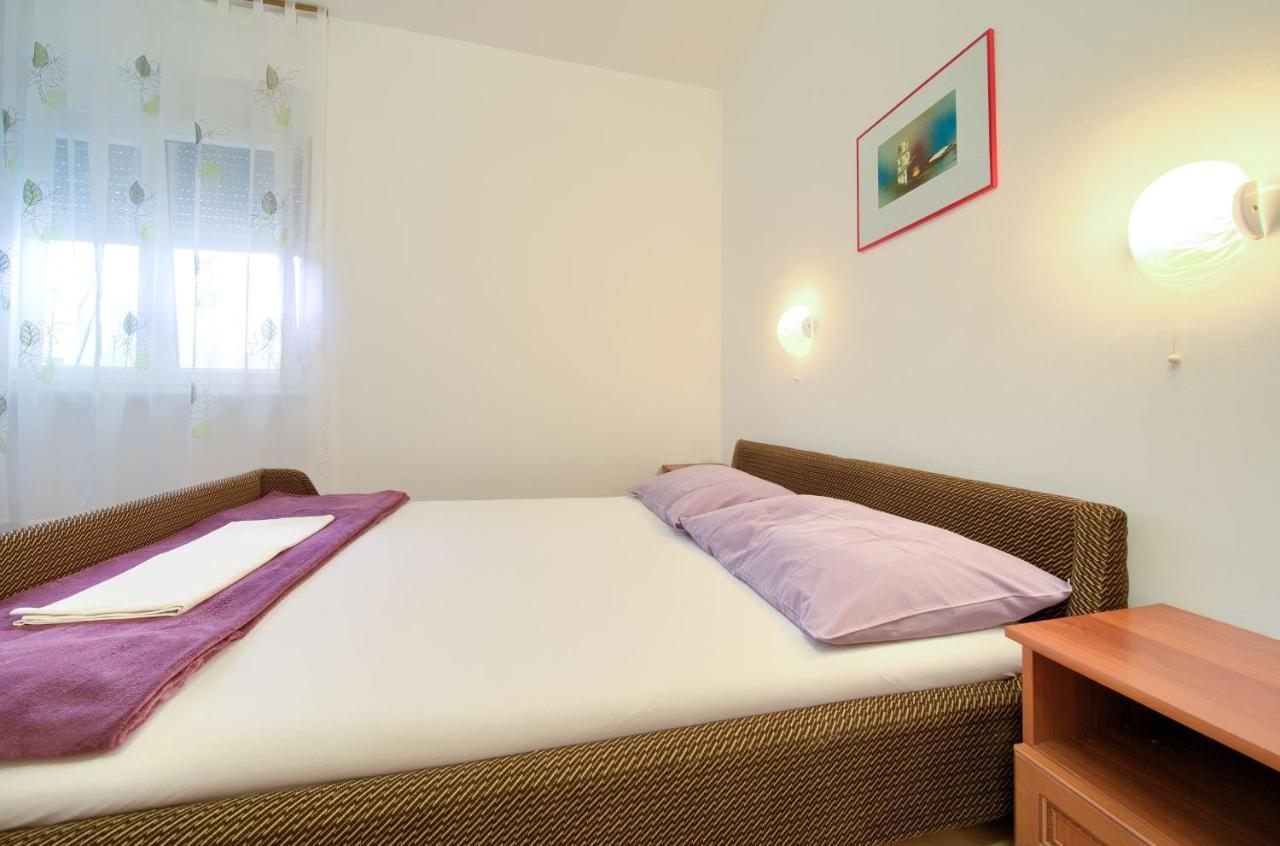 Apartments Dubravka Крк Экстерьер фото